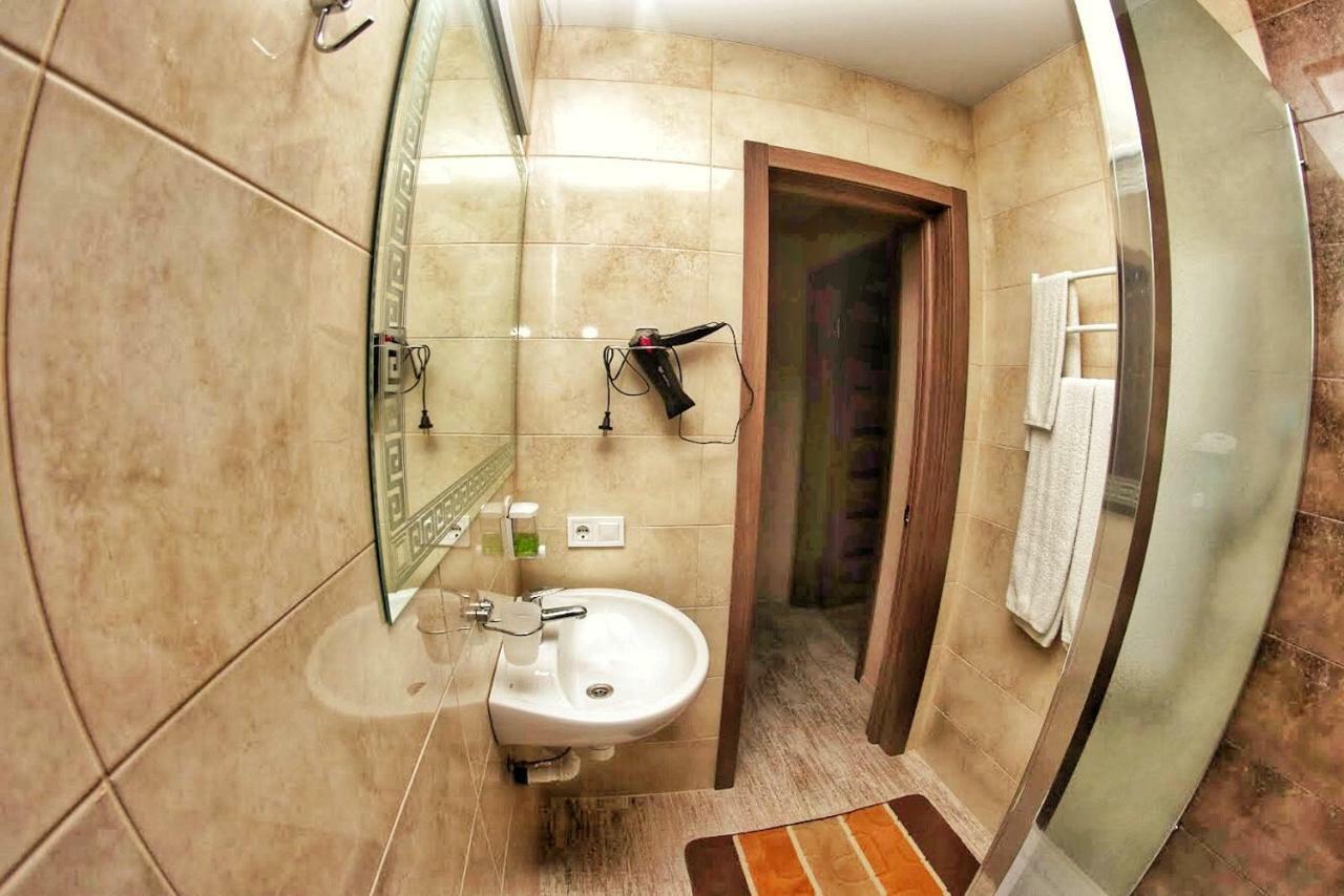 Комфортні Апартаменти В Чернігові Černihiv Pokoj fotografie